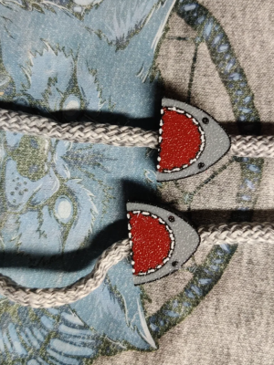 SHARK  -Beads